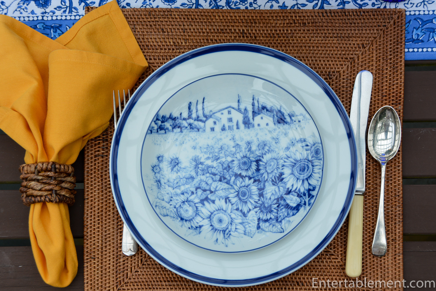 Brasserie Blue-Banded Porcelain Dinnerware Place Settings