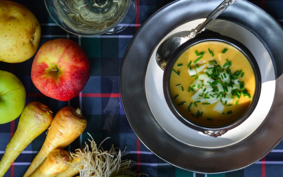 Curried Parsnip Apple Soup